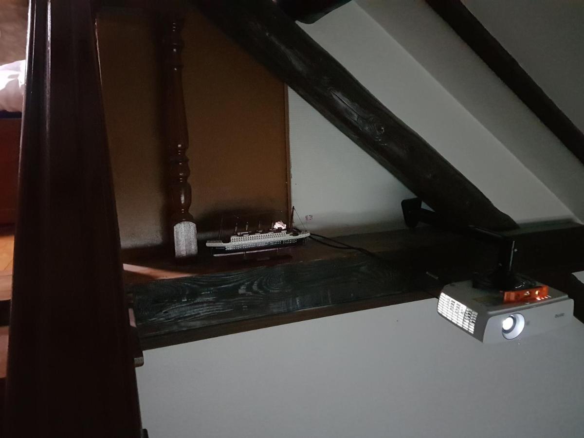 Van Helsing Esch-sur-Alzette Buitenkant foto
